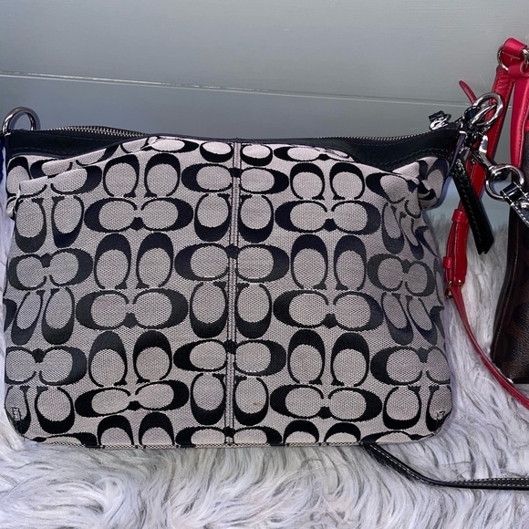 Authentic Coach Purse - Picture 2 of 9